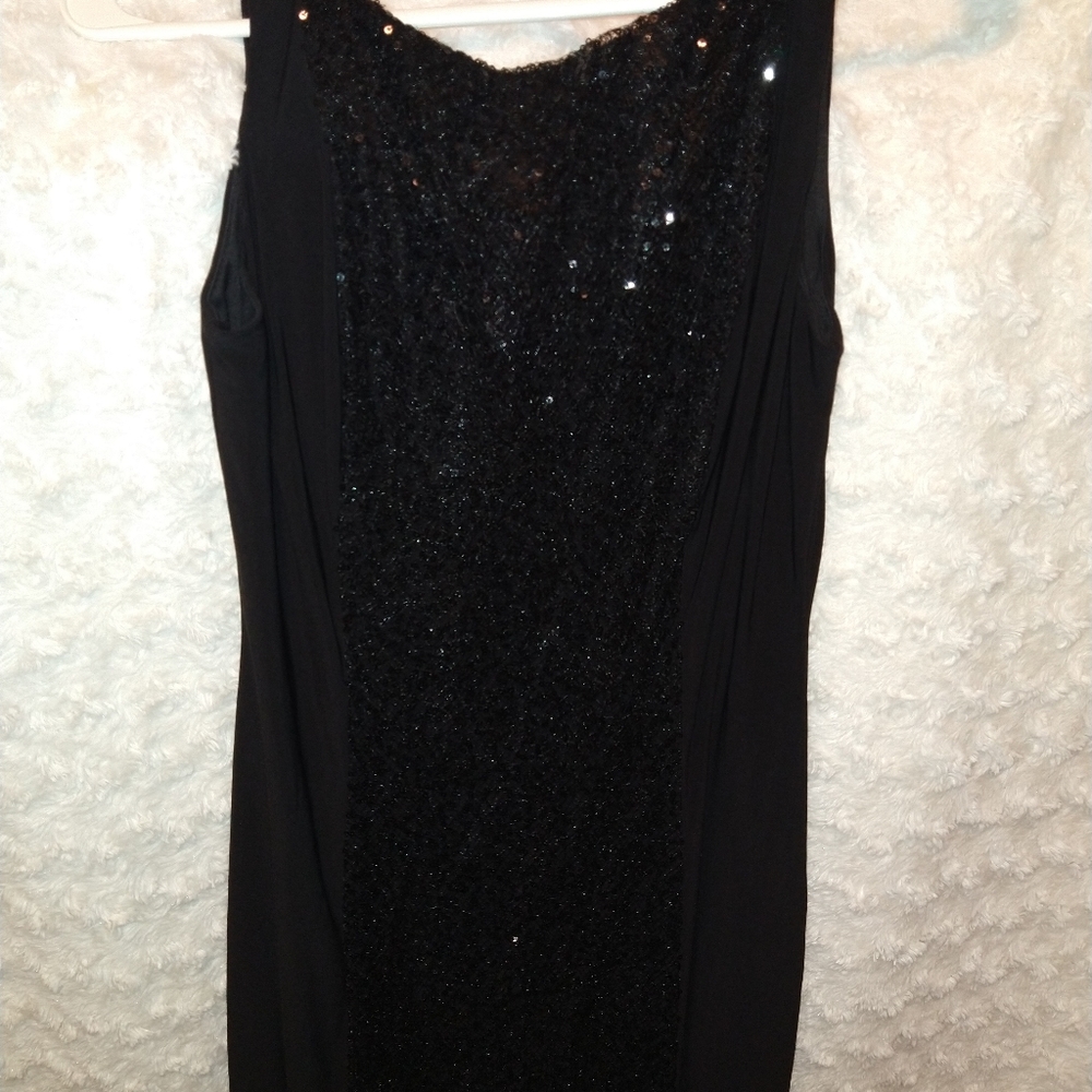 Dress - Picture 5 of 7